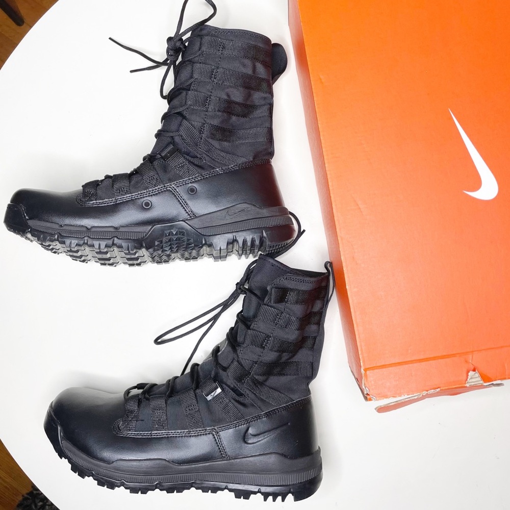 Nike SFB Gen 2 8” Tactical Boot Black Men’s Size 10.5